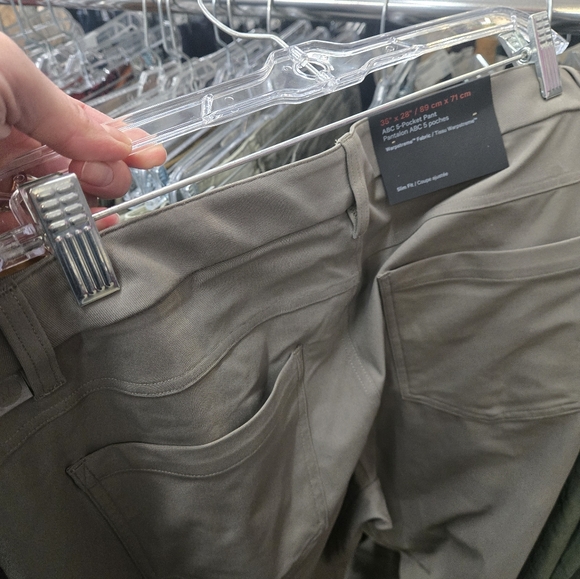 BOVINES Adventure Wear Leather Vest Sz M - Picture 2 of 10